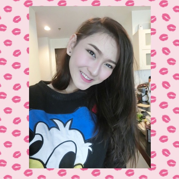 แพรว นฤภรกมล แพรว นฤภรกมล