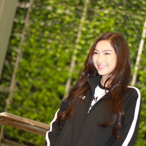 แพรว นฤภรกมล แพรว นฤภรกมล