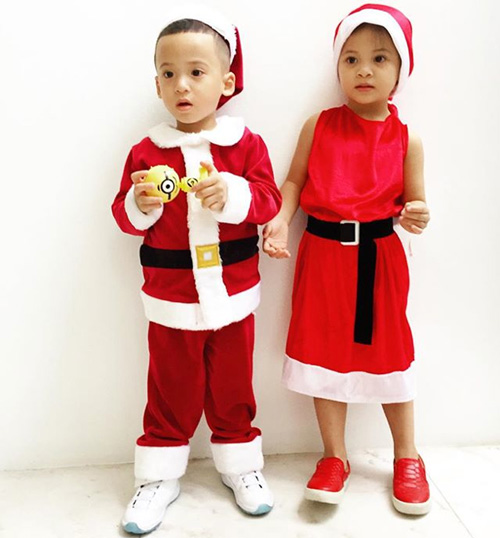 บรู๊คลิน บีน่า แปลงโฉมเป็นซานต้า แซนตี้ บรู๊คลิน บีน่า แปลงโฉมเป็นซานต้า แซนตี้