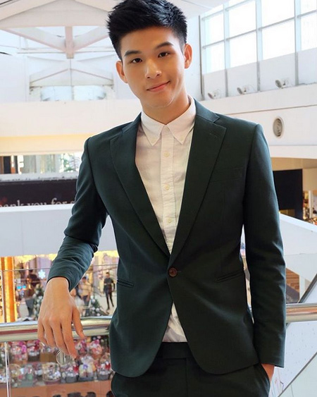 สกาย วงศ์รวี หรือ สกาย ฮอร์โมน สกาย วงศ์รวี หรือ สกาย ฮอร์โมน