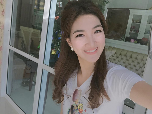 แพนเค้ก เขมนิจ แพนเค้ก เขมนิจ