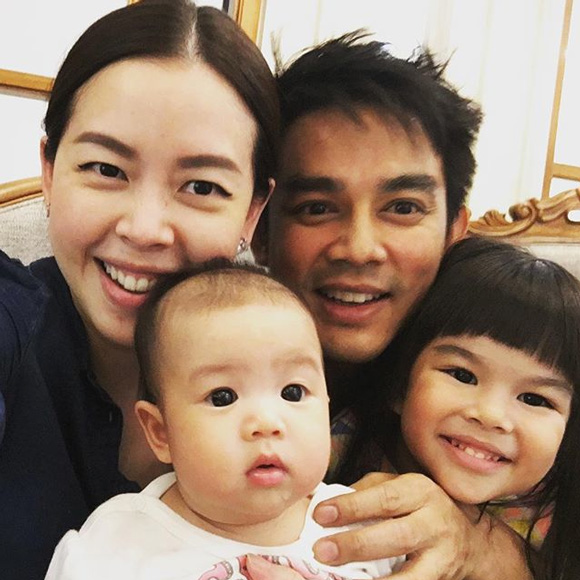 15 คุณพ่อดารา รับ วันพ่อแห่งชาติ 2558 15 คุณพ่อดารา รับ วันพ่อแห่งชาติ 2558