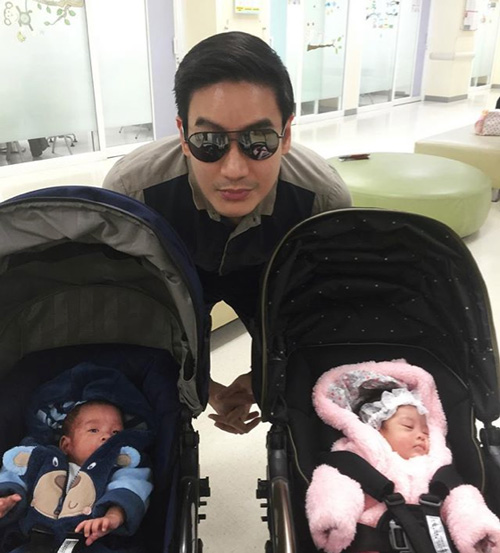 15 คุณพ่อดารา รับ วันพ่อแห่งชาติ 2558 15 คุณพ่อดารา รับ วันพ่อแห่งชาติ 2558