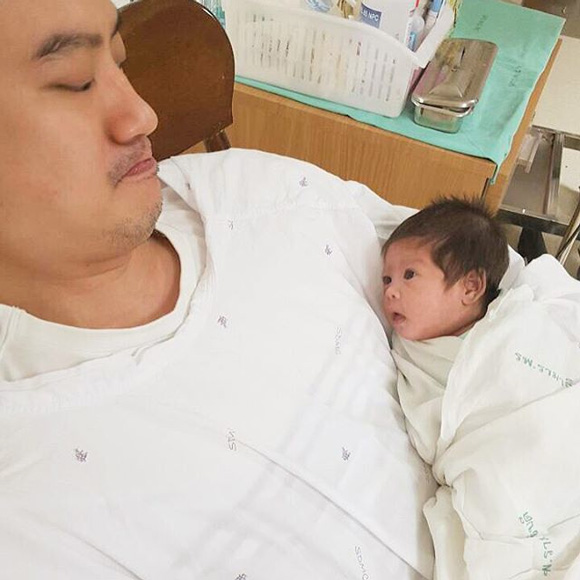 15 คุณพ่อดารา รับ วันพ่อแห่งชาติ 2558 15 คุณพ่อดารา รับ วันพ่อแห่งชาติ 2558