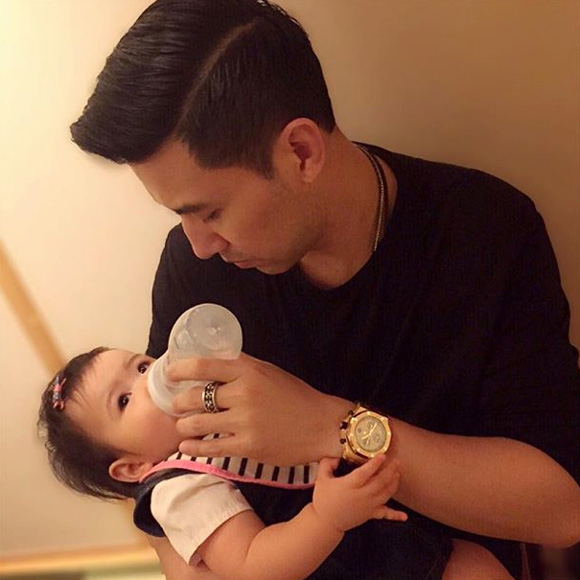 15 คุณพ่อดารา รับ วันพ่อแห่งชาติ 2558 15 คุณพ่อดารา รับ วันพ่อแห่งชาติ 2558