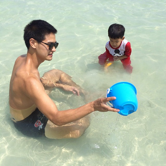 15 คุณพ่อดารา รับ วันพ่อแห่งชาติ 2558 15 คุณพ่อดารา รับ วันพ่อแห่งชาติ 2558