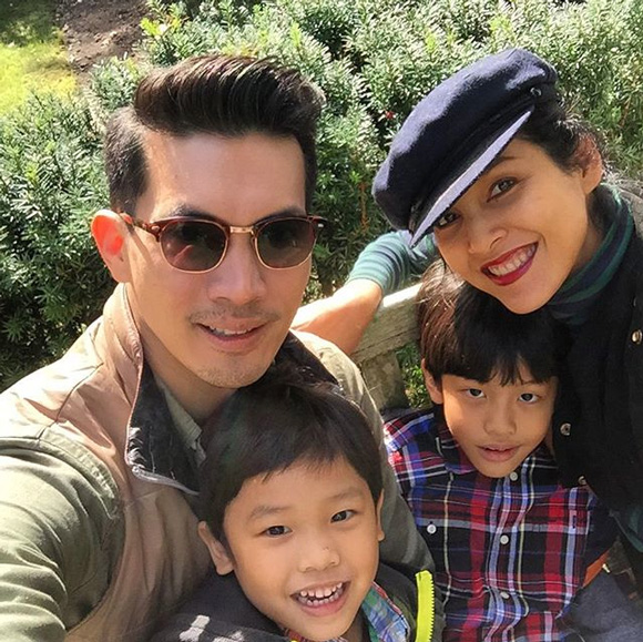 15 คุณพ่อดารา รับ วันพ่อแห่งชาติ 2558 15 คุณพ่อดารา รับ วันพ่อแห่งชาติ 2558