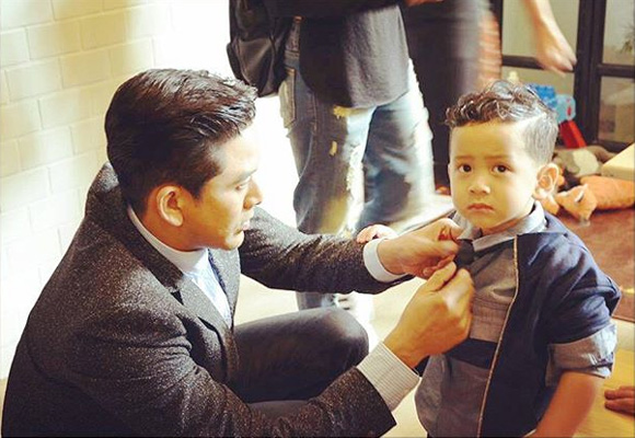 15 คุณพ่อดารา รับ วันพ่อแห่งชาติ 2558 15 คุณพ่อดารา รับ วันพ่อแห่งชาติ 2558