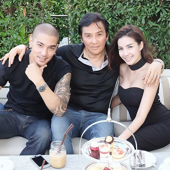 ใบเตย ดีเจแมน ใบเตย ดีเจแมน