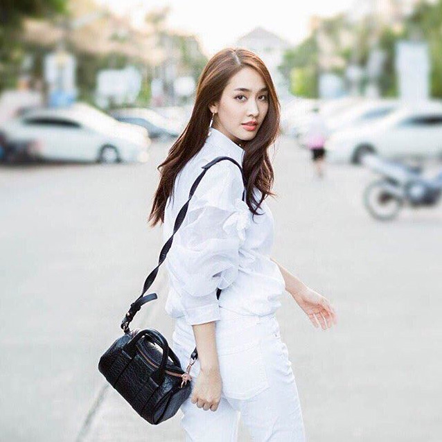 มิน พีชญา มิน พีชญา