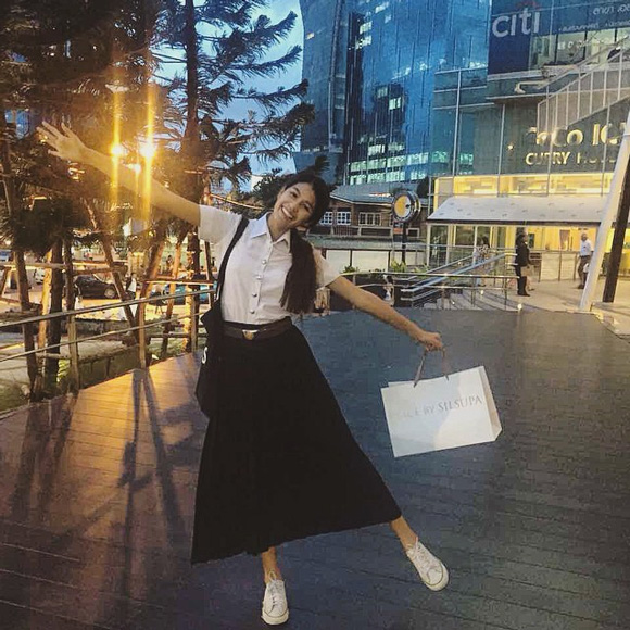 แนท อนิพรณ์ แนท อนิพรณ์