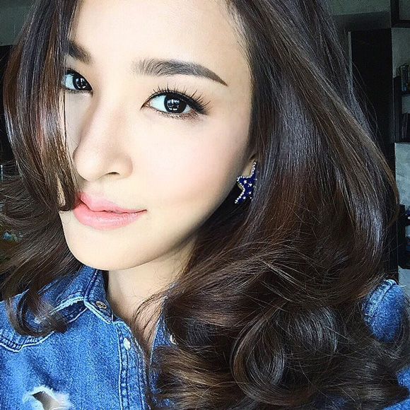 พอลลี่ พรพรรณ พอลลี่ พรพรรณ