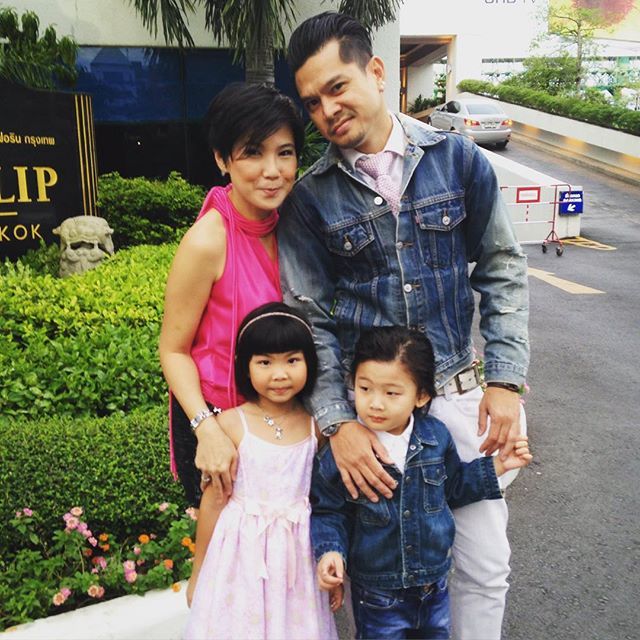 น้องสมใจ น้องสุขใจ ลูก เต๋า สมชาย ยุ้ย อัฐมาศ น้องสมใจ น้องสุขใจ ลูก เต๋า สมชาย ยุ้ย อัฐมาศ