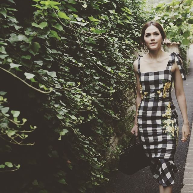 ชมพู่ อารยา ชมพู่ อารยา