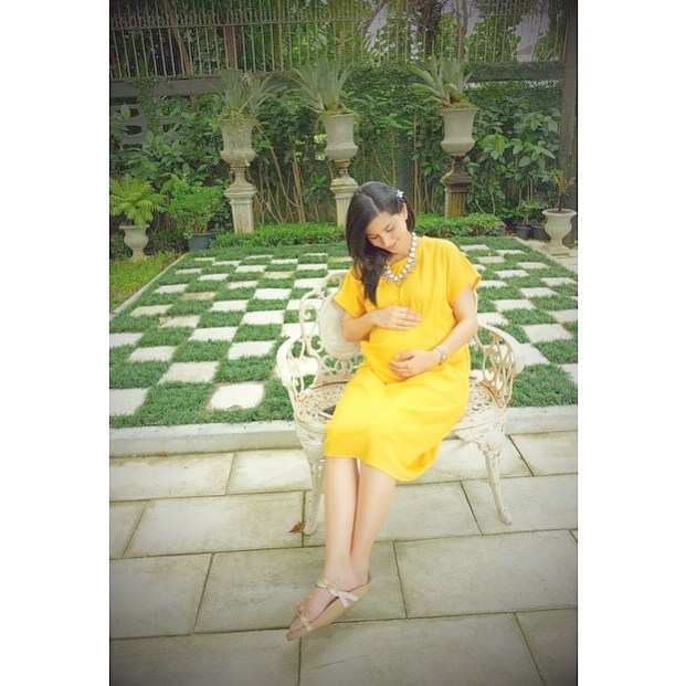 เปิ้ล ภารดี แฟชั่นชุดคลุมท้อง เปิ้ล ภารดี แฟชั่นชุดคลุมท้อง