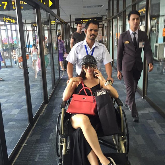 คริส หอวัง คริส หอวัง