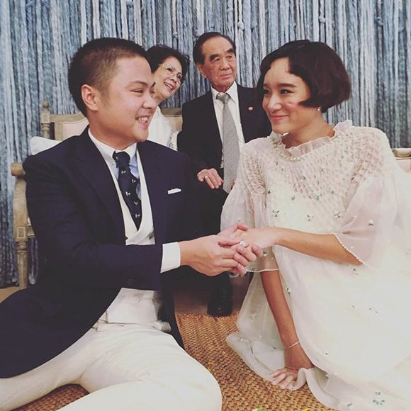 เพชร นาระ บีท ชวิทย์ หมั้น เพชร นาระ บีท ชวิทย์ หมั้น