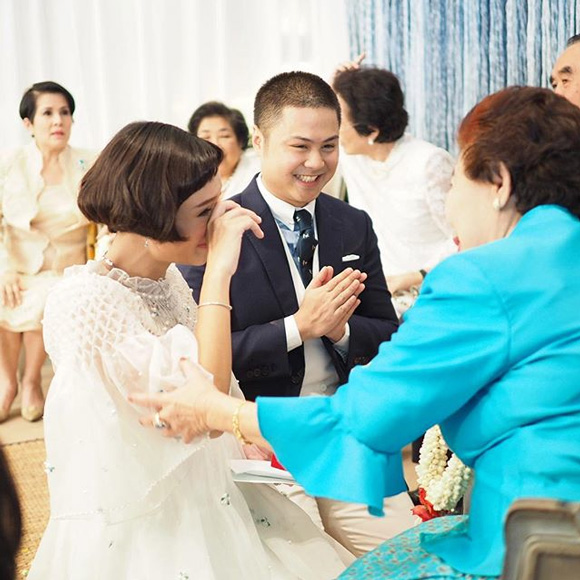 เพชร นาระ บีท ชวิทย์ หมั้น เพชร นาระ บีท ชวิทย์ หมั้น