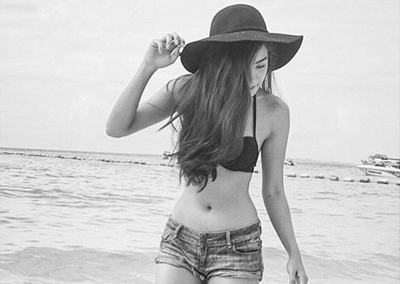 ปุยฝ้าย หนิม บิกินี่ ปุยฝ้าย หนิม บิกินี่