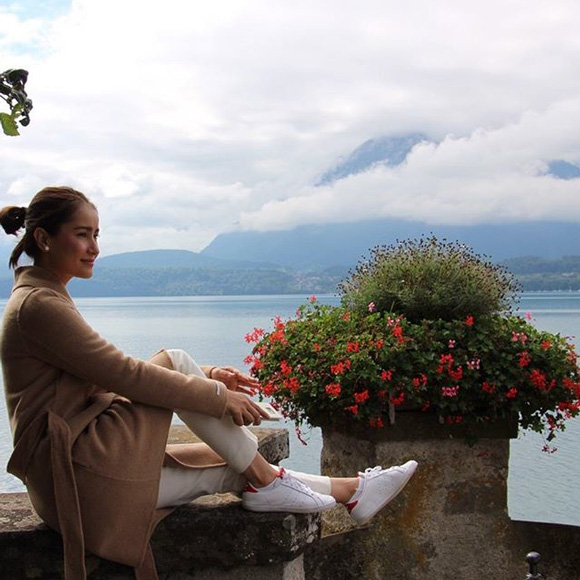 แอน ทองประสม เอ ทินพันธ์ แอน ทองประสม เอ ทินพันธ์