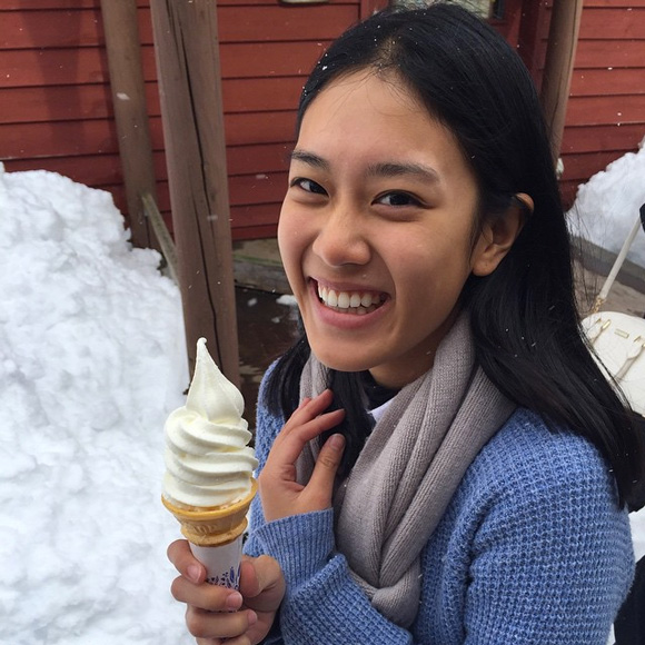 เบลล์ เขมิศรา เบลล์ เขมิศรา