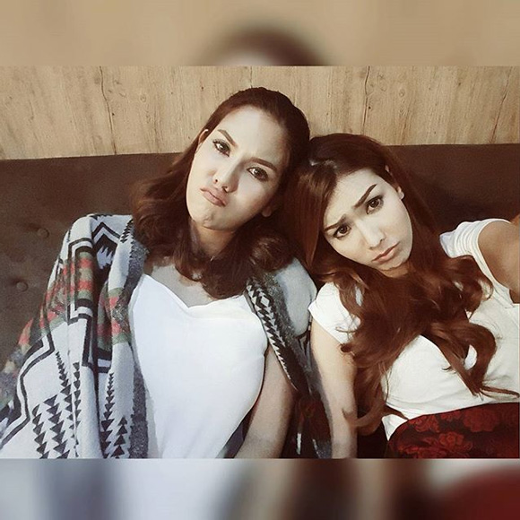 แก้ม หมิว แก้ม หมิว