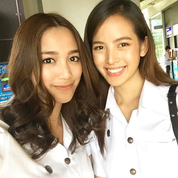 แม็กกี้ อาภา ชุดนักศึกษา แม็กกี้ อาภา ชุดนักศึกษา