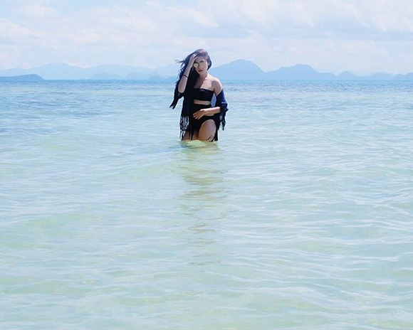 มิลลี่ นิกกี้ ชุดว่ายน้ำ มิลลี่ นิกกี้ ชุดว่ายน้ำ