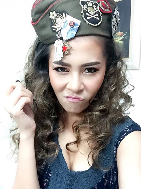 เป็กกี้ ศรีธัญญา เป็กกี้ ศรีธัญญา