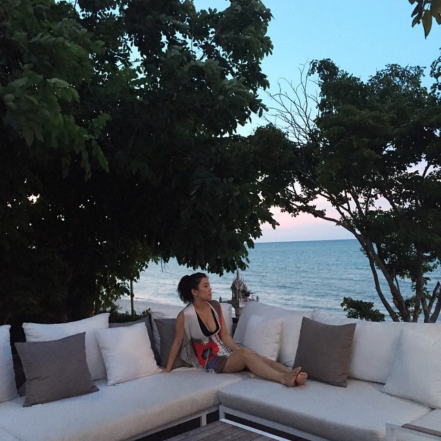 เอมมี่ มรกต ชุดว่ายน้ำ บิกินี่ เอมมี่ มรกต ชุดว่ายน้ำ บิกินี่