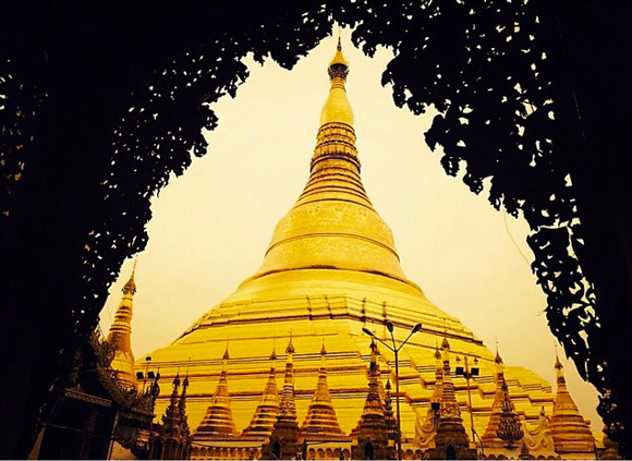 เจนี่ กึ้ง ที่พม่า เจนี่ กึ้ง ที่พม่า