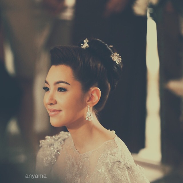 เจมส์ จิ เบลล่า ปดิวรัดา เจมส์ จิ เบลล่า ปดิวรัดา