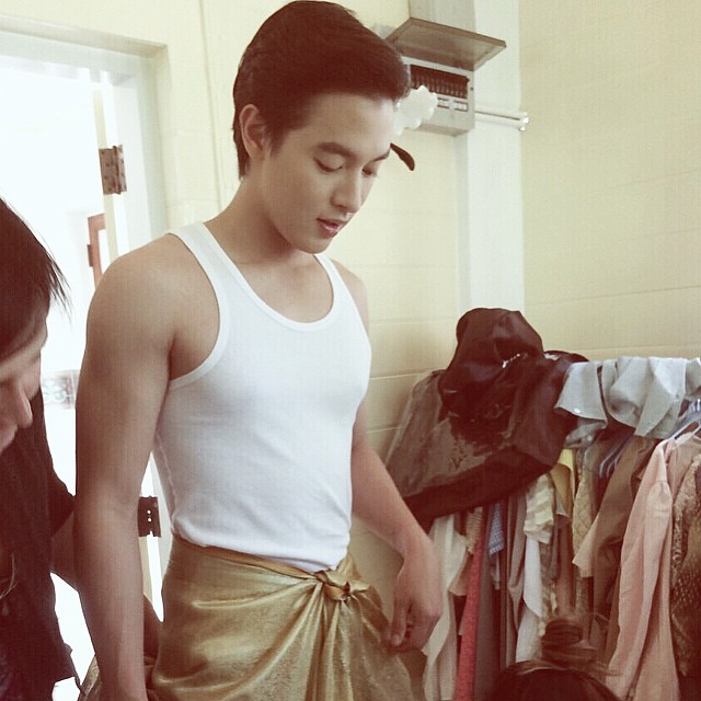 เจมส์ จิ เบลล่า ปดิวรัดา เจมส์ จิ เบลล่า ปดิวรัดา