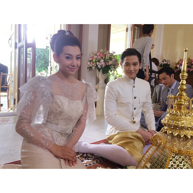 เจมส์ จิ เบลล่า ปดิวรัดา เจมส์ จิ เบลล่า ปดิวรัดา