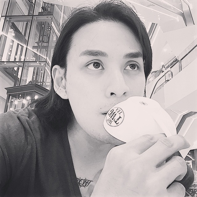 แทค ภรัณยู ทุ่มซื้อซากเครื่องบินทำโรงแรม แทค ภรัณยู ทุ่มซื้อซากเครื่องบินทำโรงแรม