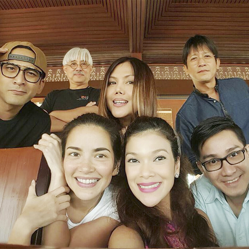 นักแสดง เก็บแผ่นดิน รวมตัวรียูเนี่ยน นักแสดง เก็บแผ่นดิน รวมตัวรียูเนี่ยน