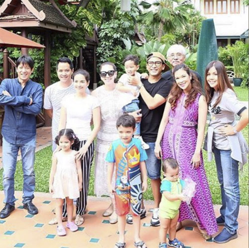 นักแสดง เก็บแผ่นดิน รวมตัวรียูเนี่ยน นักแสดง เก็บแผ่นดิน รวมตัวรียูเนี่ยน