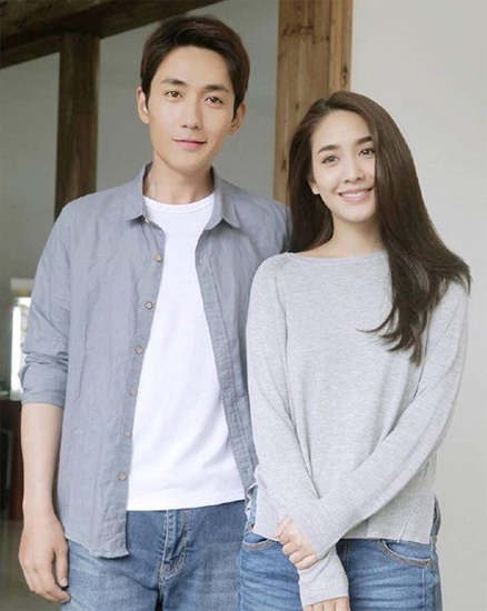 มิน พีชญา Zhu Yi Long มิน พีชญา Zhu Yi Long