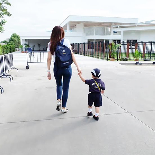 น้องโปรด เป้ย ปานวาด น้องโปรด เป้ย ปานวาด