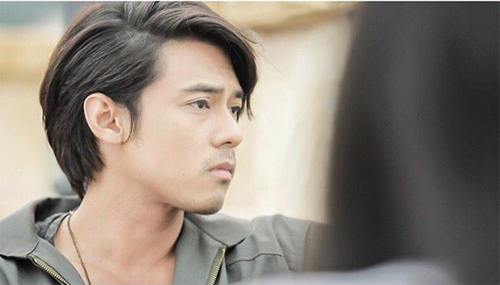 แดน วรเวช ผมหยักศก แดน วรเวช ผมหยักศก