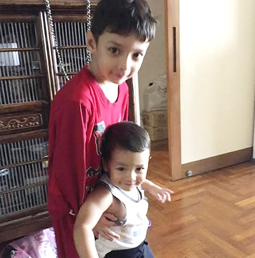 ลูกชายฮิวโก้ ฮาน่า ลูกชายฮิวโก้ ฮาน่า