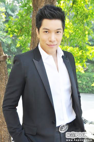 ก้อง กรุณ ก้อง กรุณ