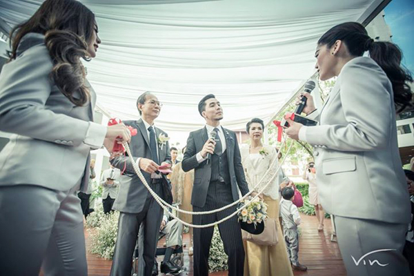 ดีเจเผือก พงศธร แต่งงาน ลูกจ๋า ดีเจเผือก พงศธร แต่งงาน ลูกจ๋า