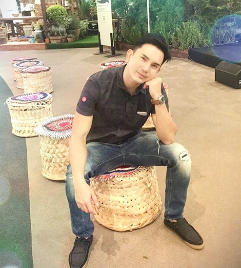 บี๋ สวิช บี๋ สวิช