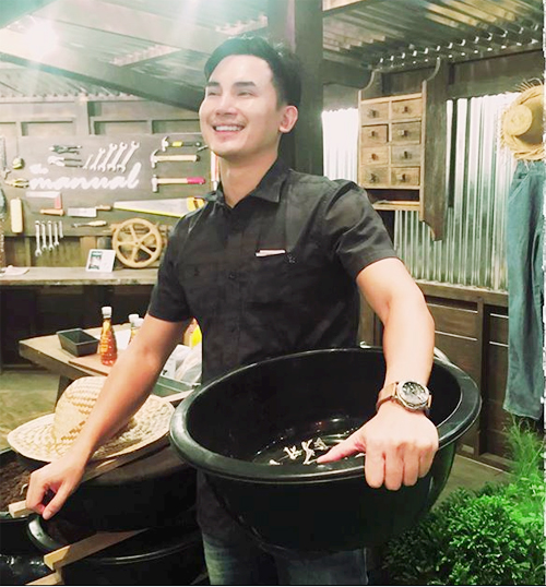 บี๋ สวิช บี๋ สวิช