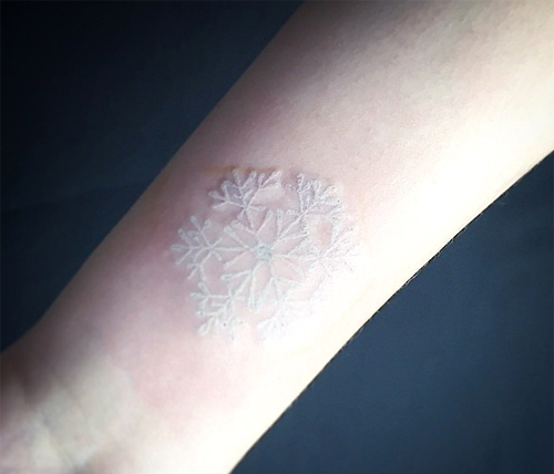 รอยสักสีขาว รอยสักสีขาว