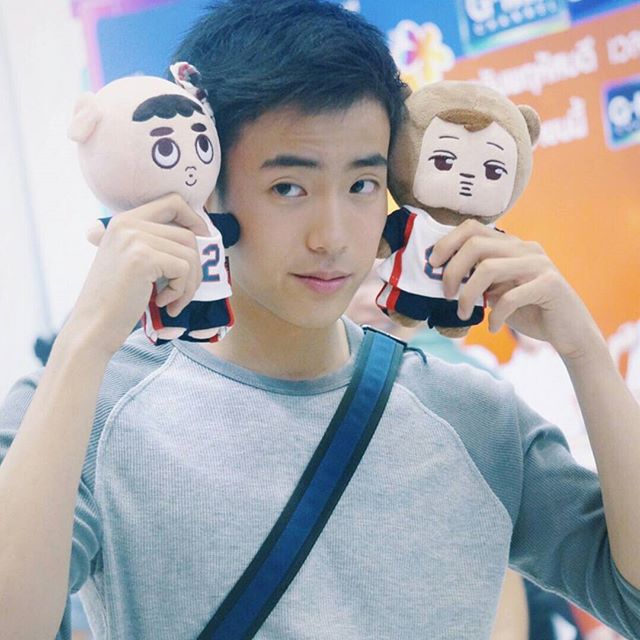 นน ชานน นน ชานน