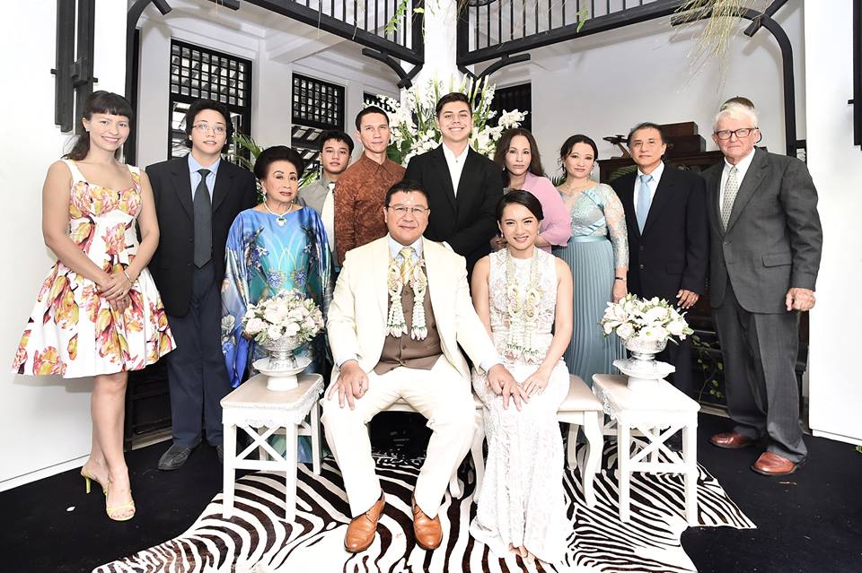 สุกี้ วงพรู แต่งงาน สุกี้ วงพรู แต่งงาน