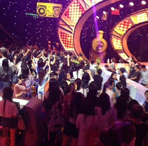 ไมค์ พิรัชต์ ไมค์ พิรัชต์