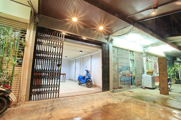 รีโนเวทตึกแถวเก่า 30 ปี เป็นบ้านโฉมใหม่ไฉไลสไตล์ลอฟท์ ! รีโนเวทตึกแถวเก่า 30 ปี เป็นบ้านโฉมใหม่ไฉไลสไตล์ลอฟท์ !